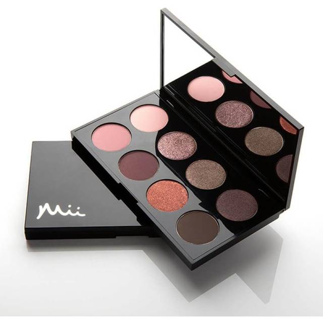 Mii Cosmetics ColourPlay Eye Palette - Boho Berry