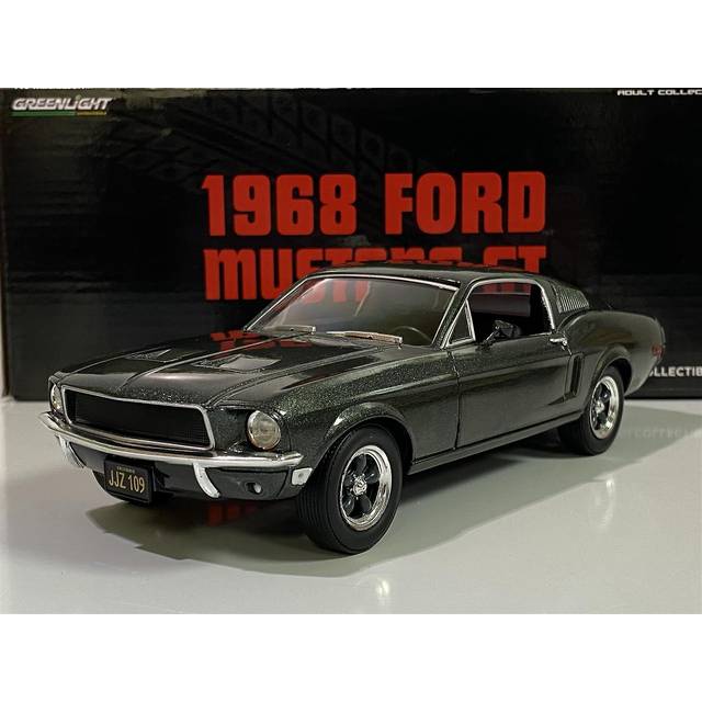 1968 Ford Mustang GT Fastback Highland Green Metallic 1/24 Diecast Model Car by Greenlight