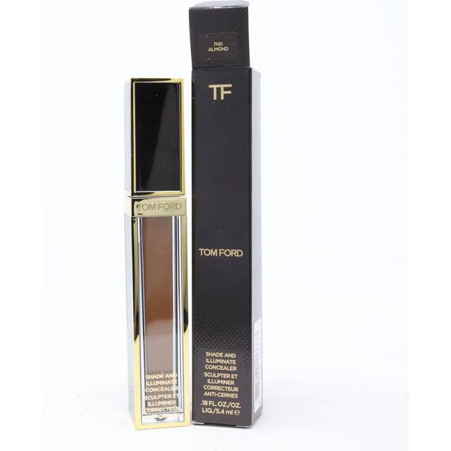 TOM FORD Shade & Illuminate Concealer