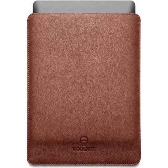 Woolnut Leather Sleeve -skyddsfodral för 13-tums MacBook Pro & Air, cognac