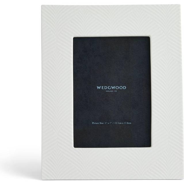 Wedgwood White Folia Picture Frame 17cm X 12cm