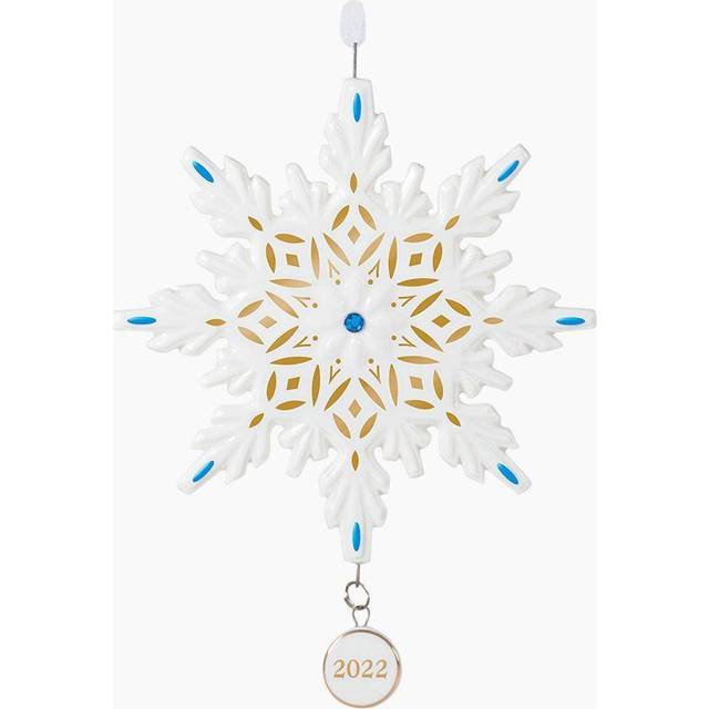 Hallmark Keepsake Christmas Ornament 2022 Year-Dated  Snowflake  Porcelain
