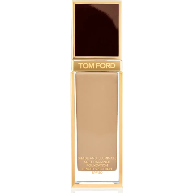 TOM FORD Shade & Illuminate Soft Radiance Foundation SPF 50