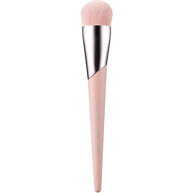 Fenty beauty 110 full-bodied foundation brush