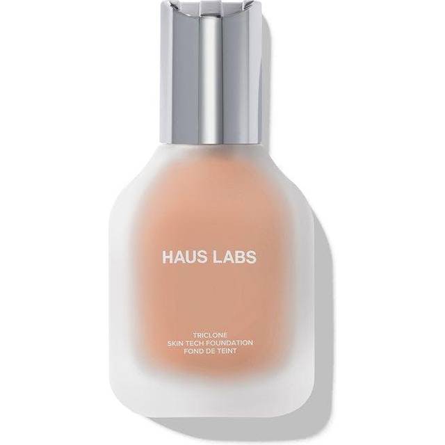 Triclone Skin Tech Foundation - Medium t&#xE4;ckning med fermenterad arnica