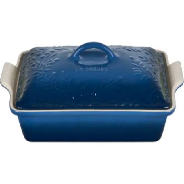 Le Creuset Olive Branch Collection Stoneware Heritage Covered Rectangular Casserole  4 qt.  Marseille with Embossed Lid