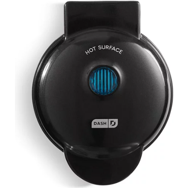 Dash Skull Mini Waffle Maker in Shimmer