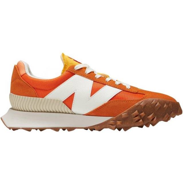 New Balance Unisex XC-72 in White/Black Suede/Mesh, size 7.5
