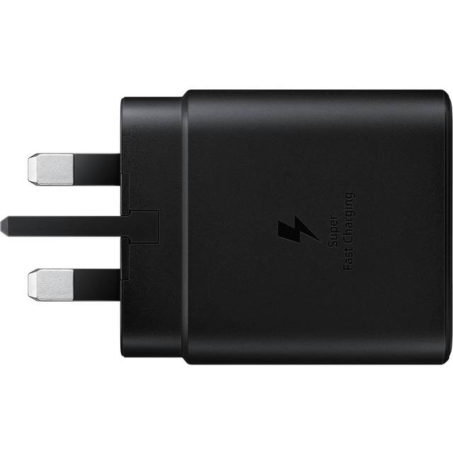 UK Travel Adaptor (45W with USB type C Cable) Black,package may vary
