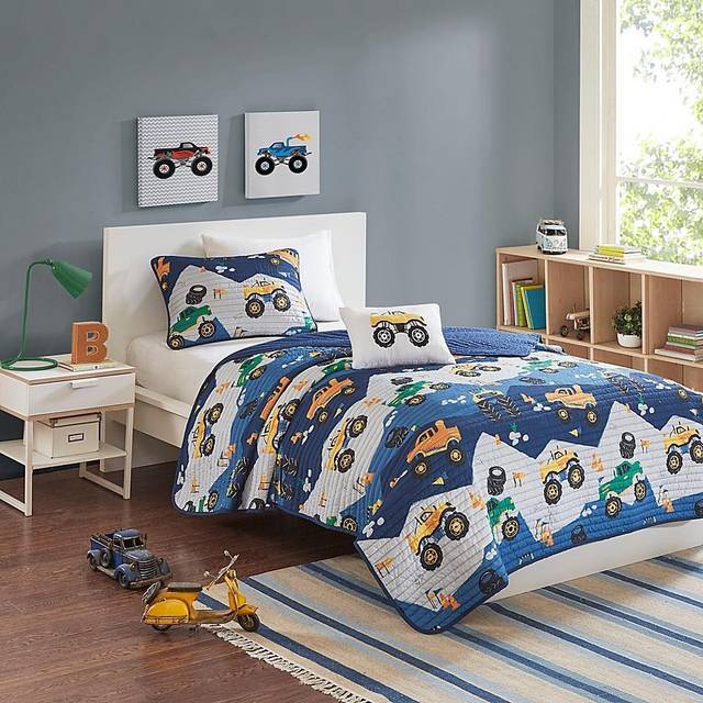 Mi Zone Kids Nash Reversible Quilt Set  Vibrant Fun Design  Lightweight All Season children Bedding  coverlet Bedspread  Boys Bedroom DAcor  Twin  Big