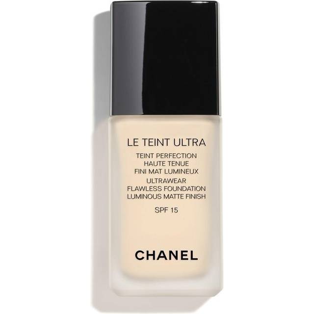 Chanel Le Teint Ultra Luminous Matte Foundation 10 Beige SPF15 30ml