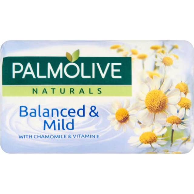 Palmolive Naturals Balanced & Mild Soap Bar with Chamomile 90g