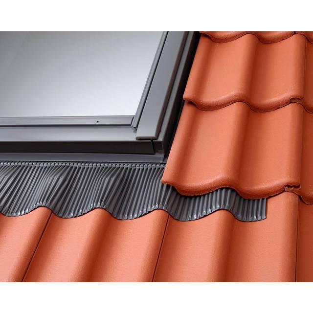 VELUX EDJ CK02 2000 Recessed Tile Roof Window Flashing - 780 x 550mm