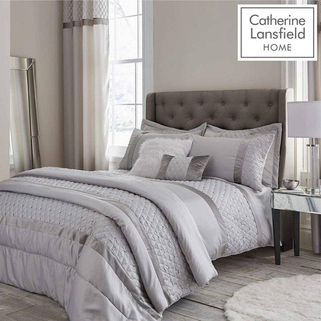 Sequin Cluster Duvet Cover Set with Pillowcases - Silver (Super King - 2 Standard Pillowcases)