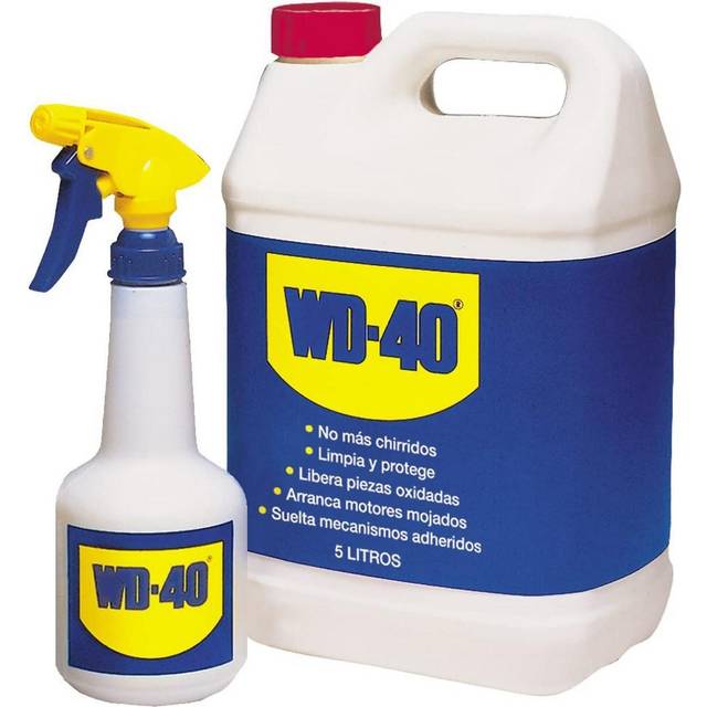 WD-40 44506/SIL WD-40 5 Litre & Free Silicone Can