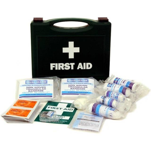 Qualicare 1 person hse travel first aid kit, inc wipes, gloves, large dressing