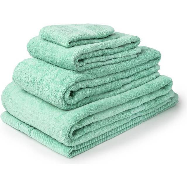 Mitre Essentials Nova Bath Mat Mint - 700GSM Cotton, Grecian Key Design