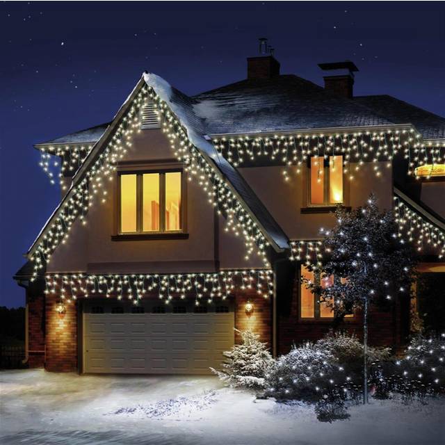 17.8m (720 LED) Premier Outdoor LED Icicle Christmas TIMER Lights - Warm White