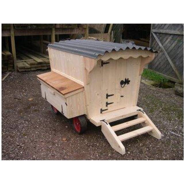 Buttercup Shepherds Hut Gypsy Caravan Chicken House Poultry Coop - For up to 9 Hens