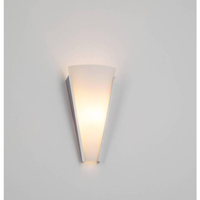 Lindby - Magnus Wall Lamp White