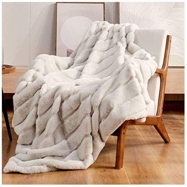 "Cozy Bliss Luxury Super Soft Striped Faux Fur Throw Blanket for Couch, 50""x60"" Beige, Warm Milky Plush Blanket for Sofa Bed Living Room Bedroom ("