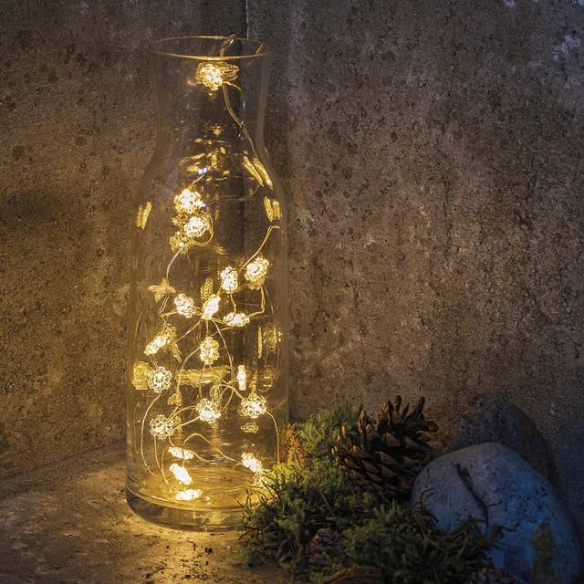 Sirius Lichterkette Nynne Snowflake 20 LED warmweiß innen 1,9 m batteriebetrieben transparent