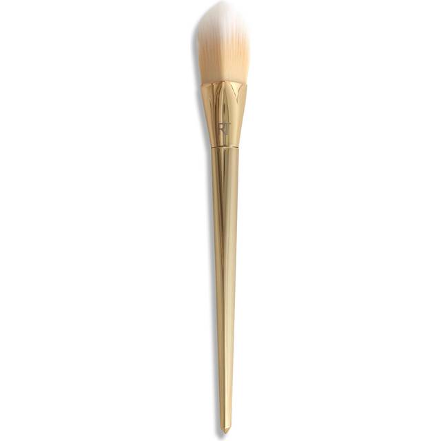 Real Techniques Bold Metals Collection 101 Triangle Foundation Brush White