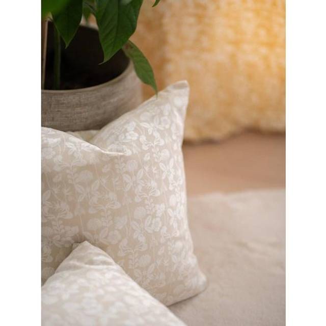De Mina Kuddfodral Beige