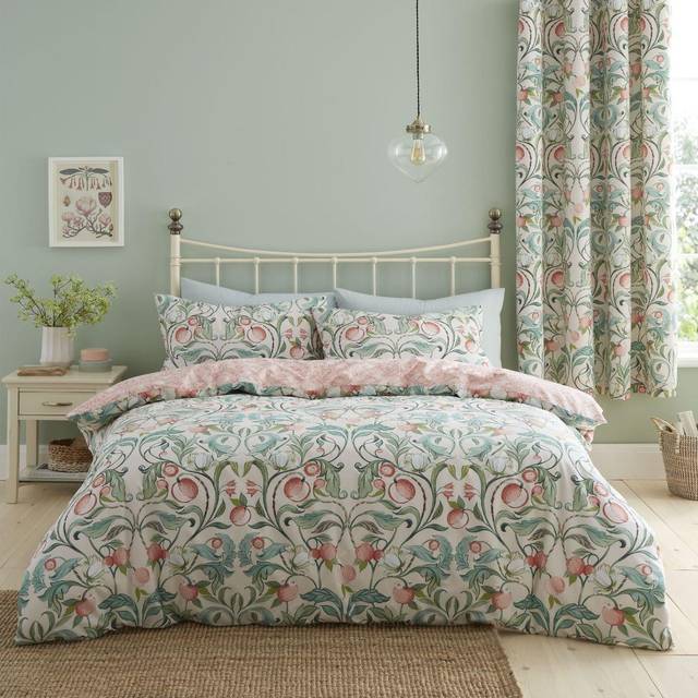 Catherine Lansfield Clarence Floral Duvet Cover Bedding Set Natural Green - Green/Pink