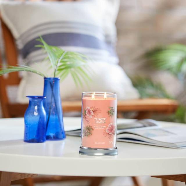 Tropical Breeze Signature Large Tumbler Yankee Candle