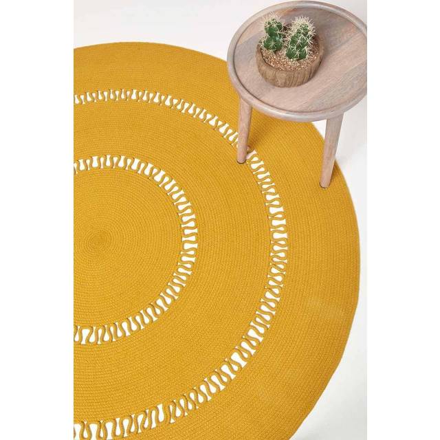 HOMESCAPES Mustard Crochet Braided Rug 150cm Round - Yellow