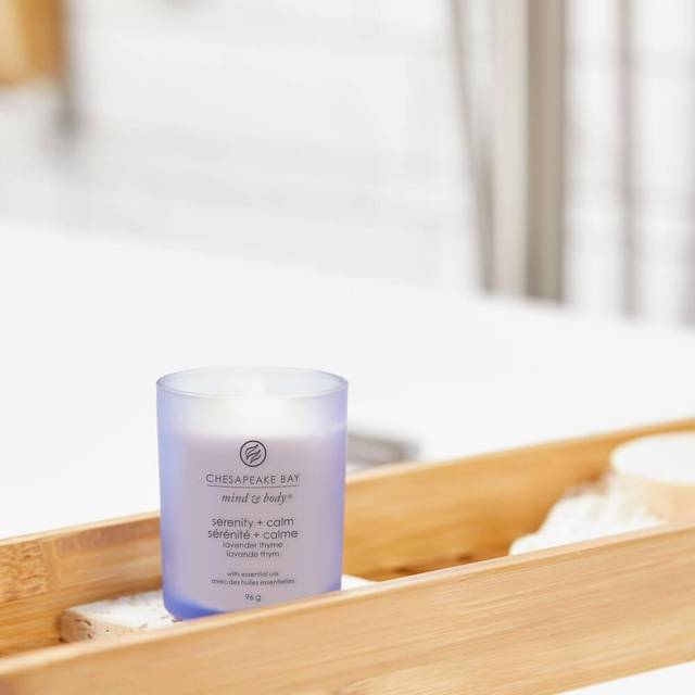 Chesapeake Bay Candle Scented Candle Serenity & Calm 96 g