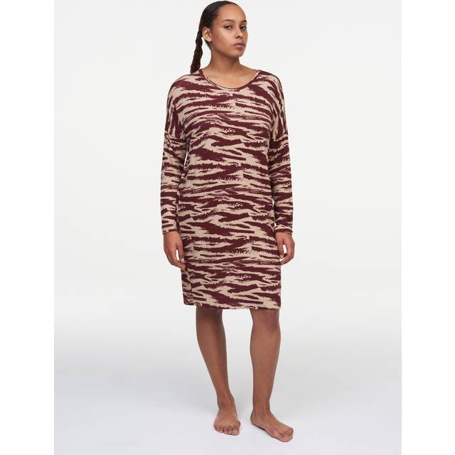 Femilet Yara Nightdress - Red Pattern-2 - 42