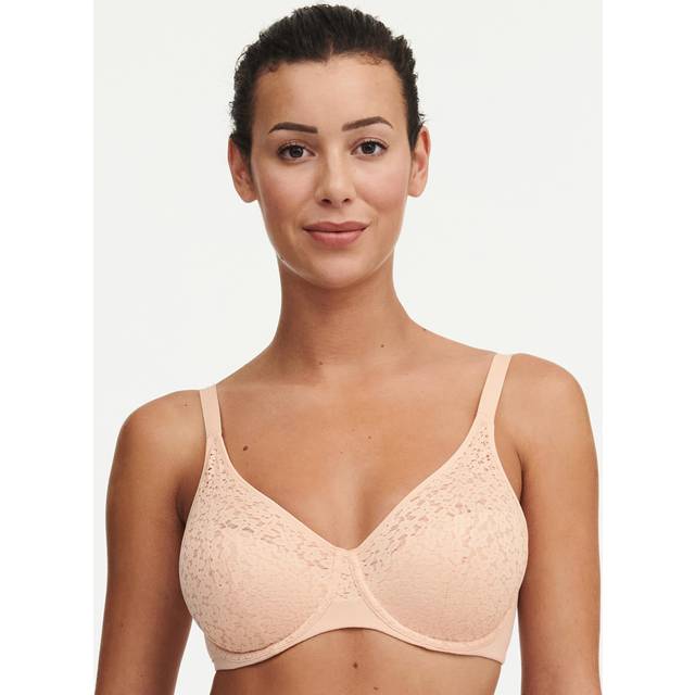 Norah Full Cup Moulded Underwired Bra - 01N Golden Beige - The Norah bra from Femilet has been designed with comfort in mind. Spun from soft fabric that is gentle on your skin, it boasts underwiring and a moulded cup for extra support, finished with lace details.