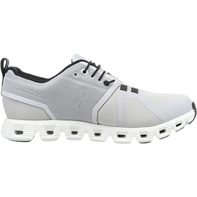 On Women's Cloud 5 Waterproof Sneakers Dam Storlek 36,5 Färg grå