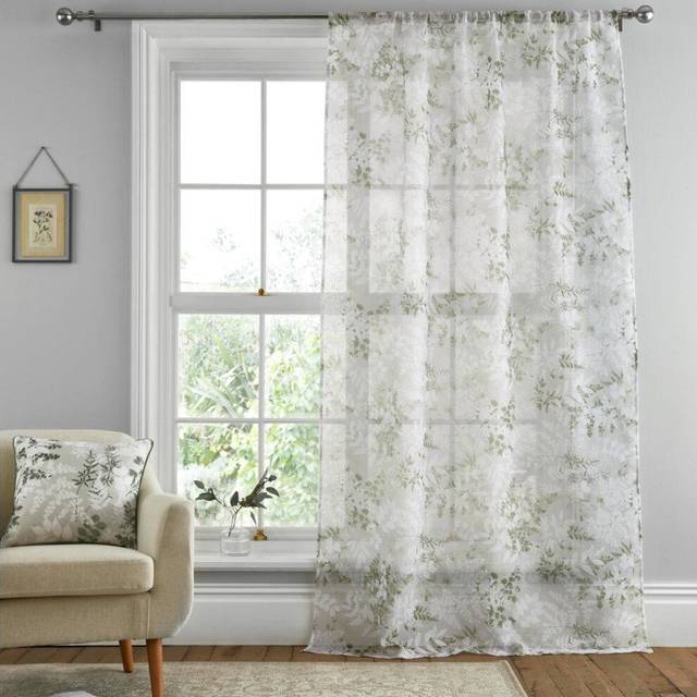 Polyester Standard Slot Top Curtain Panel (Width 122 x Drop 140 cm)