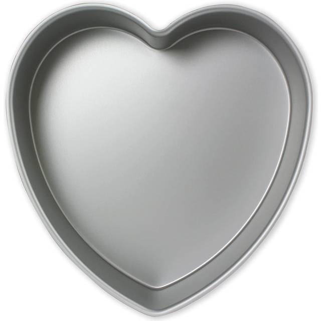 3 Inch Deep Heart-Shaped Seamless Baking Tin Size: 10" (25.4cm)