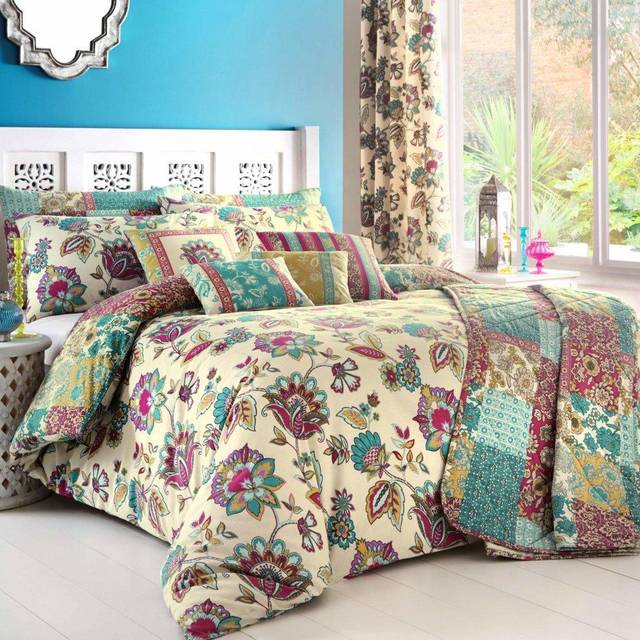 Marinelli Duvet Cover Set - Pink (Kingsize Duvet Cover + 2 Standard Pillowcases)