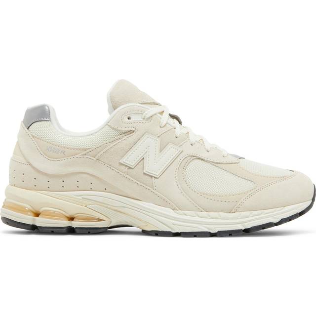 New Balance Girls Taupe 2002r Versatile Colourblock Trainers, 4.5