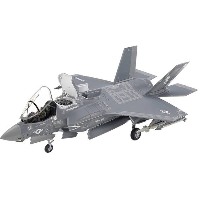 Tamiya 1/72 Scale F-35B Lightning II