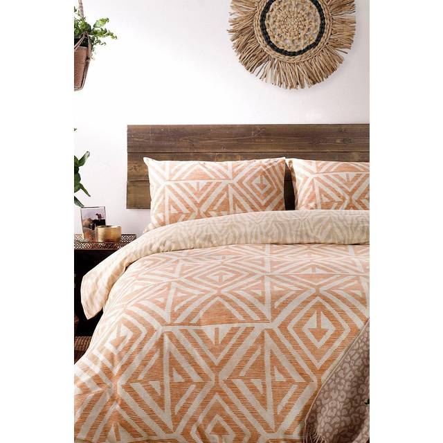 furn. Tanza Single Terracotta Duvet Set - Brown