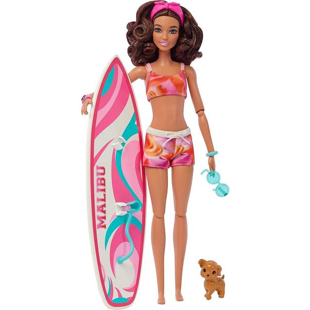 Barbie-docka med surfbräda och hundvalp, ställbar brunhårig Barbie-stranddocka med tematillbehör som en handduk och stereo HPL69