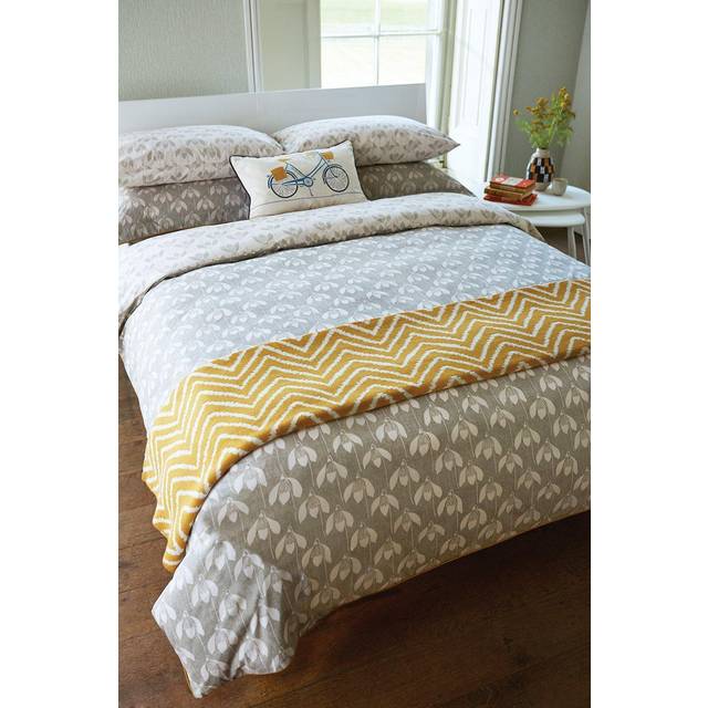 Snow Drop Duvet Cover - Light Grey