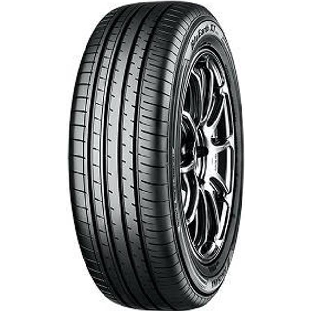 Yokohama BluEarth-XT (AE61) ( 225/65 R17 106V XL BluEarth )