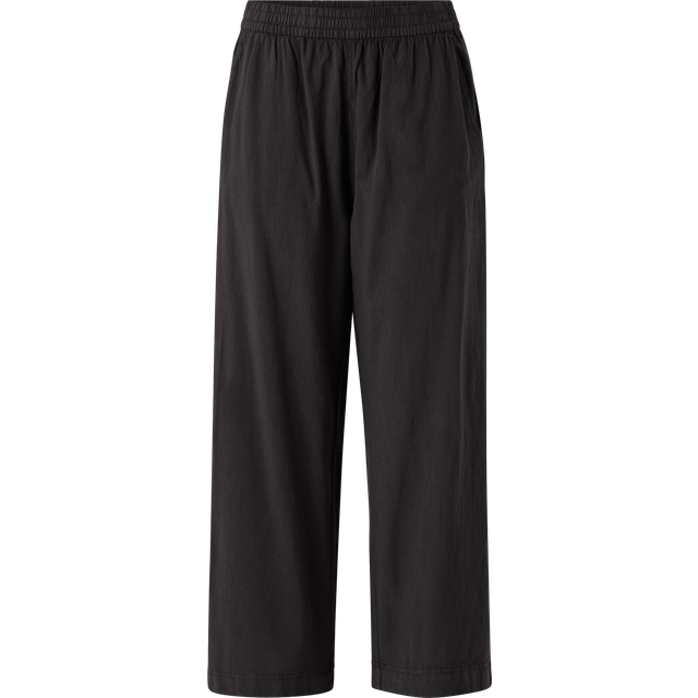 Naya Culotte Trousers - Black Deep - Danish brand KAFFE has been offering timeless collections adorned with feminine details since 1993. The label offers a range of versatile, minimalistic styles that look and feel great, making your daily edit stylish and effortless.