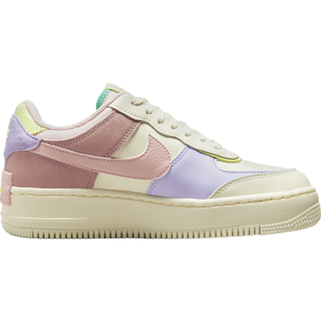 Nike Wmns Air Force 1 '07 Basketskor för kvinnor, Vit metalllogotyp, 42.5 EU