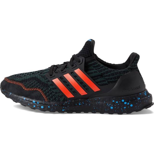 adidas Boy's Ultraboost 5.0 Alphaskin (Big Kid) Shadow Green/Impact Orange/Black 6 Big Kid M