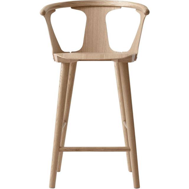 &tradition - Chaise de bar In Between - Noir - Placage de chêne laqué - Designer Sami Kallio