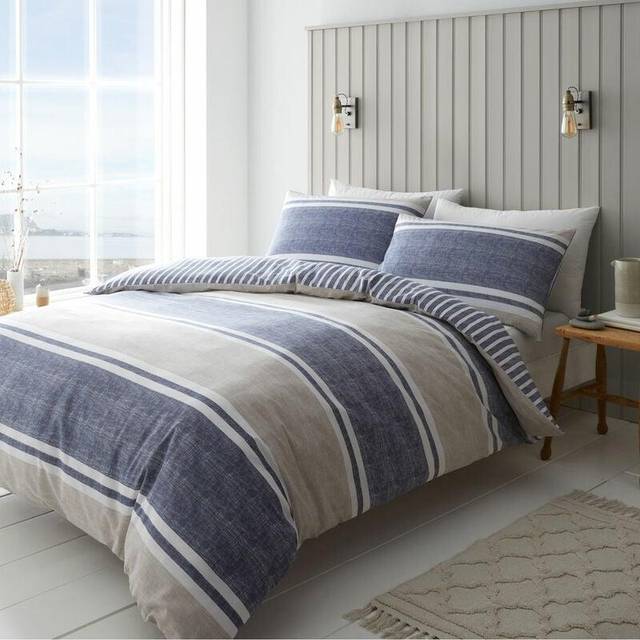 Textured Banded Stripe Reversible Duvet Cover Set with Pillowcases - Blue (Single - 1 Standard Pillowcase)