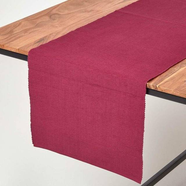 Homescapes Cotton Plain Plum Table Runner - Purple